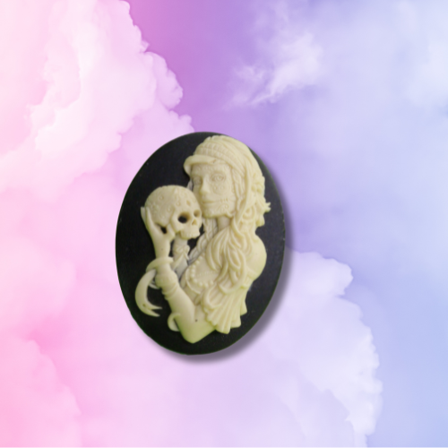 Lady with Skull Cameo Large Ring