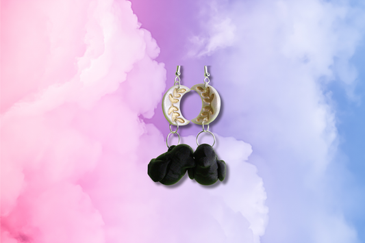 White Cresent Moon with 3D Black Raven